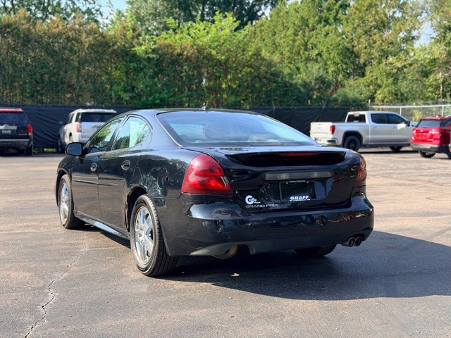 Used 2007 Pontiac Grand Prix w/ Sun And Sound Package FWD image 5