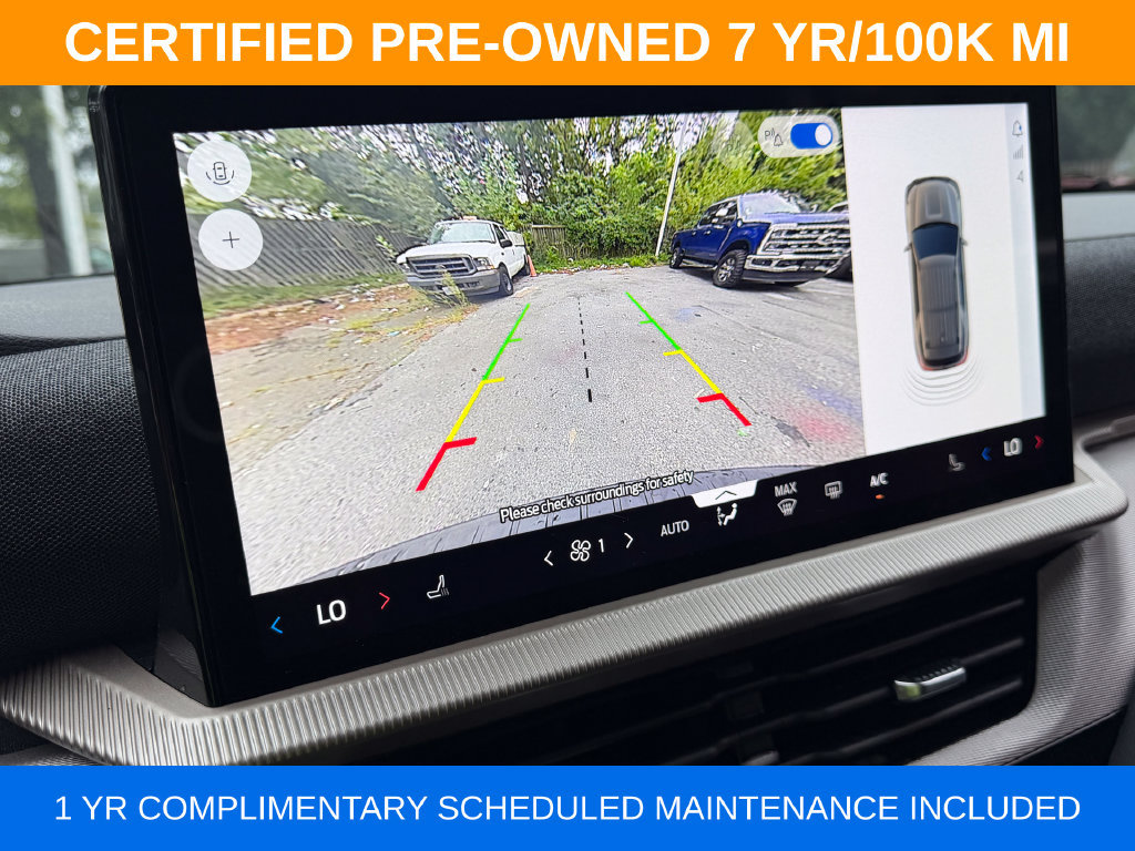 Used 2025 Ford Explorer Active AWD/4WD image 28