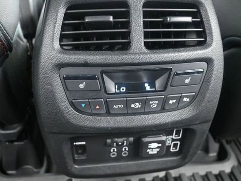 Used 2022 Honda Pilot Black Edition image 20