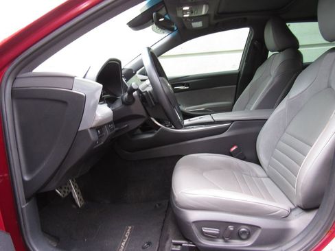 Certified 2019 Toyota Avalon XSE w/ Carpet Mat Package FWD image 10