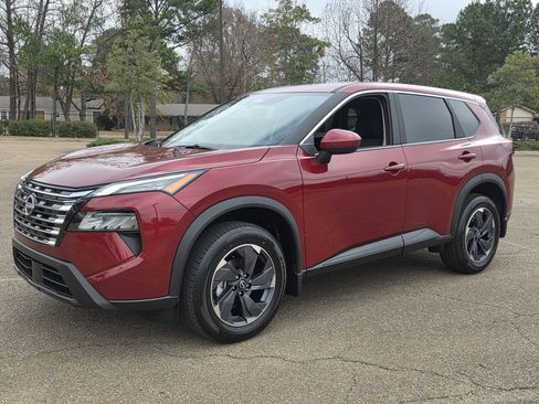 New 2026 Nissan Rogue SV image 4