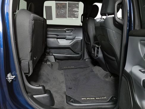 Used 2021 RAM 1500 Big Horn image 42