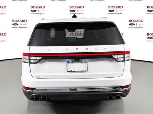 New 2026 Lincoln Aviator 2WD image 6