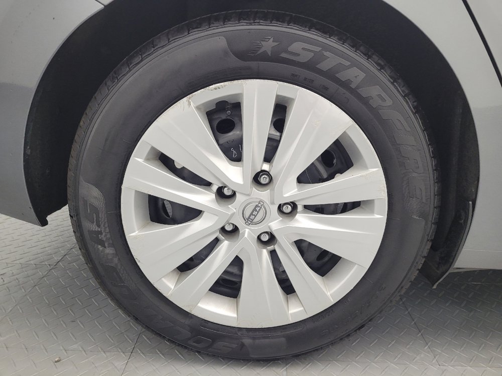 Used 2024 Nissan Sentra S FWD image 31