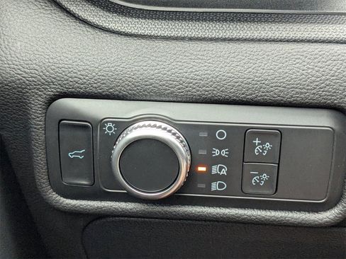 Used 2022 Ford Explorer 2WD image 27