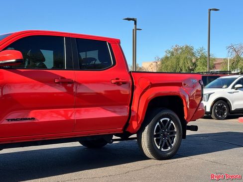 Certified 2024 Toyota Tacoma TRD Sport AWD/4WD image 9