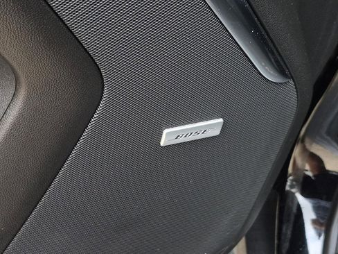 Used 2023 GMC Yukon Denali RWD image 16