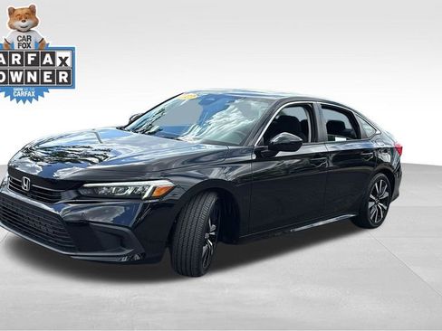 Used 2023 Honda Civic EX image 3