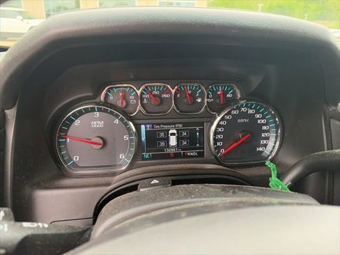 Used 2019 GMC Yukon XL SLT AWD/4WD image 5