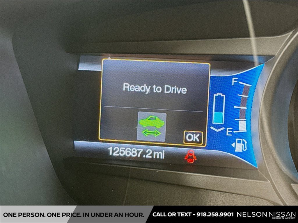Used 2016 Ford Fusion SE w/ Equipment Group 502A FWD image 12