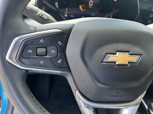 Used 2025 Chevrolet Trax LT w/ Driver Confidence Package FWD image 22
