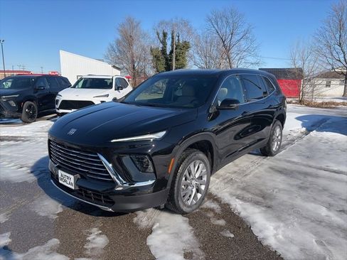 New 2026 Buick Enclave Preferred w/ LPO, Floor Liner Package image 2