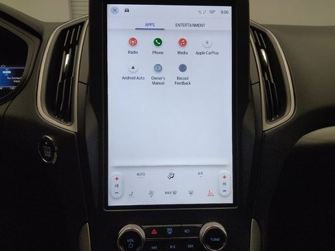 Used 2024 Ford Edge SEL image 25