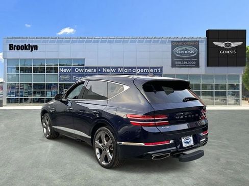Used 2022 Genesis GV80 2.5T w/ Prestige Package 04 image 7