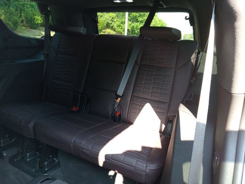 Certified 2024 Cadillac Escalade Sport Platinum AWD/4WD image 26