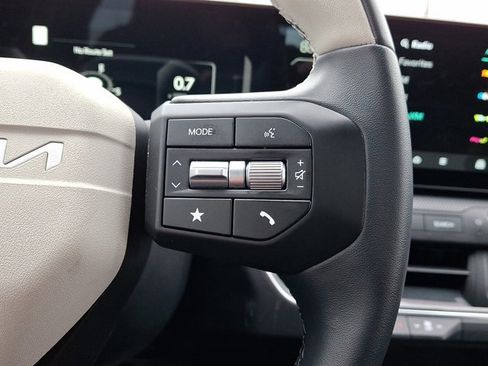 Used 2025 Kia K4 GT-Line w/ GT-Line Sunroof Package image 24