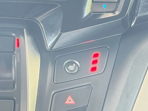 Used 2018 Honda Odyssey Touring image 27