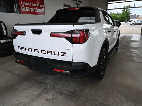 Used 2023 Hyundai Santa Cruz SEL AWD/4WD image 6