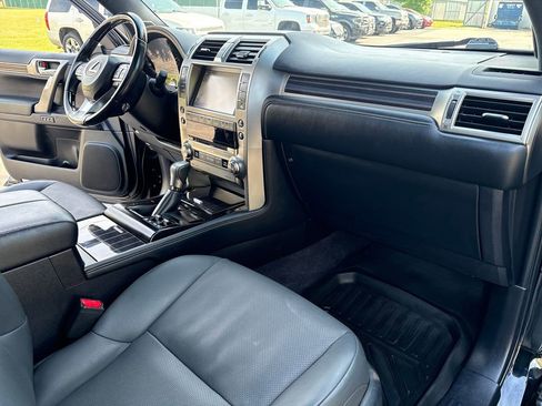 Used 2020 Lexus GX 460 Premium w/ Premium Package AWD/4WD image 80