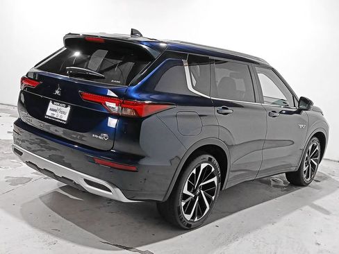Used 2023 Mitsubishi Outlander SEL 40th Anniversary AWD/4WD image 6