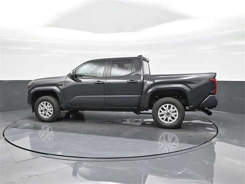 New 2025 Toyota Tacoma SR5 image 5