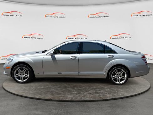 Used 2009 Mercedes-Benz S 550 4MATIC image 7