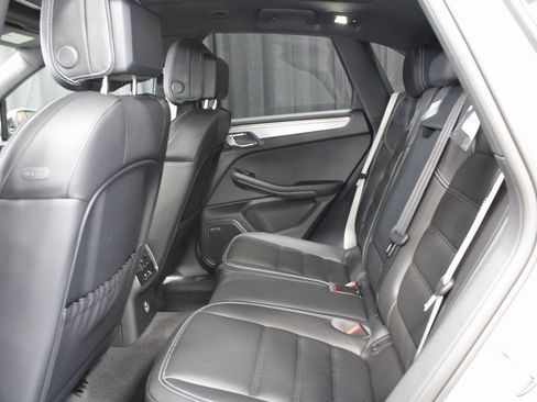 New 2026 Porsche Macan Turbo image 21