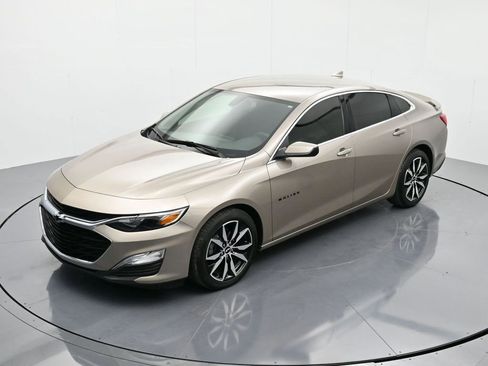 Certified 2022 Chevrolet Malibu RS image 33
