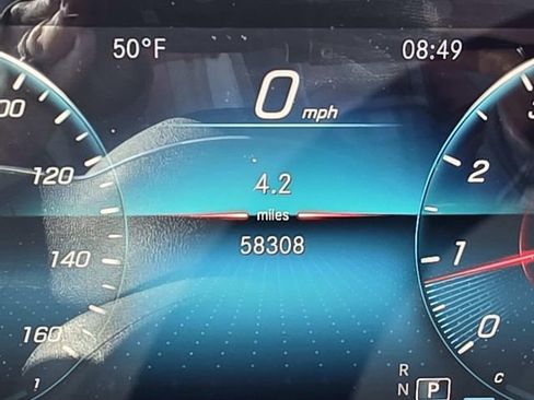 Certified 2022 Mercedes-Benz GLA 250 4MATIC image 17