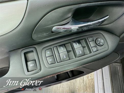 Used 2019 Dodge Grand Caravan GT image 21