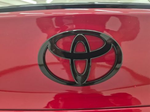New 2026 Toyota Camry Hybrid w/ Convenience Package FWD image 30