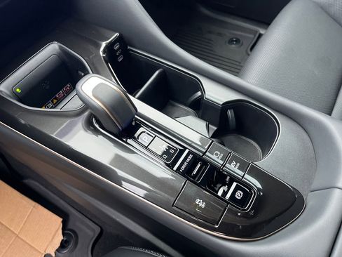 Certified 2026 Toyota Crown XLE image 23