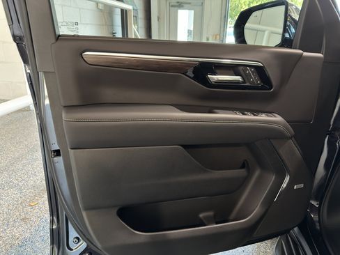 New 2025 Chevrolet Tahoe Premier image 27