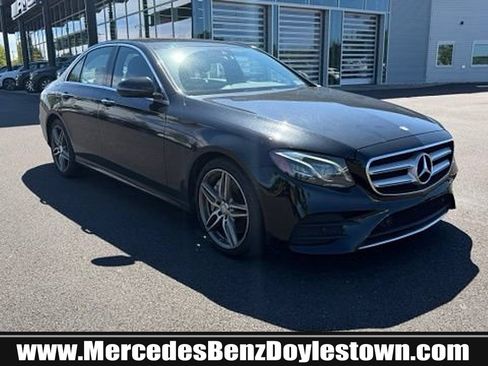 Certified 2017 Mercedes-Benz E 300 4MATIC image 1