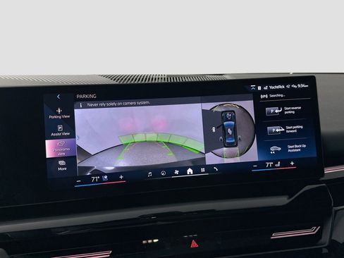 Certified 2026 BMW 530i w/ M Sport Package image 14