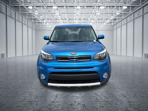 Used 2019 Kia Soul + FWD image 2