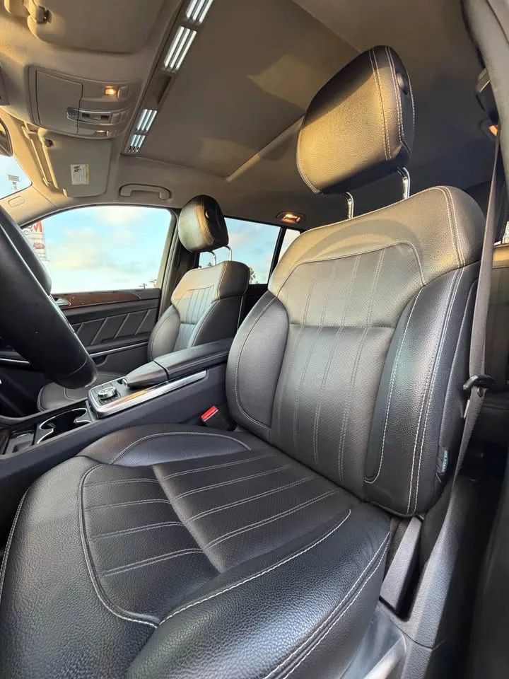 Used 2013 Mercedes-Benz GL 450 4MATIC image 7