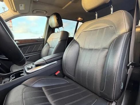 Used 2013 Mercedes-Benz GL 450 4MATIC image 7