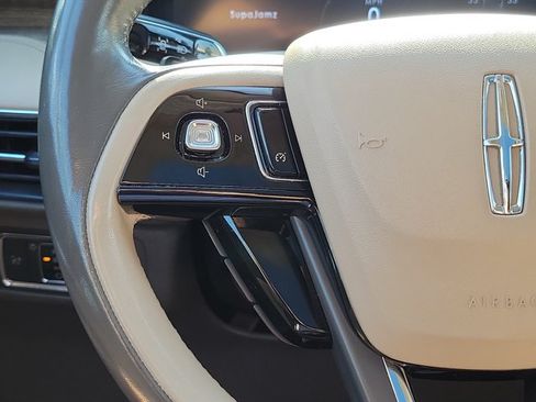 Used 2022 Lincoln Corsair Reserve w/ Elements Package FWD image 27