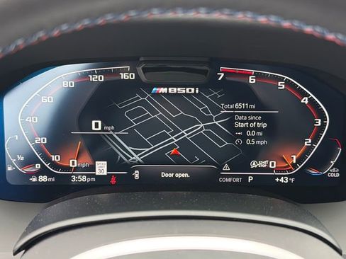 Used 2026 BMW M850i xDrive AWD/4WD image 27