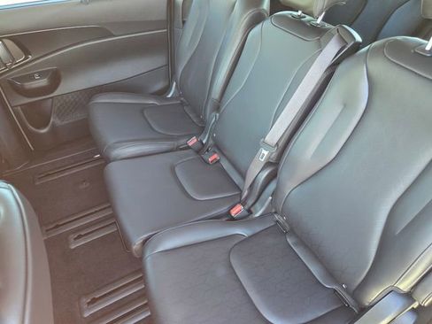 New 2026 Kia Carnival SX image 24