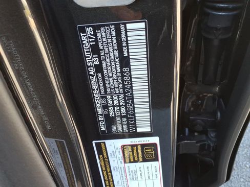 Certified 2026 Mercedes-Benz E 450 4MATIC Sedan image 35