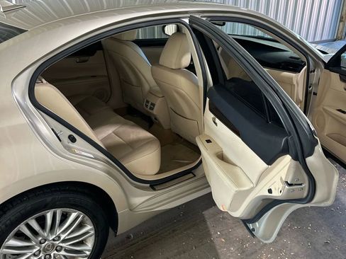 Used 2014 Lexus ES 350 image 21