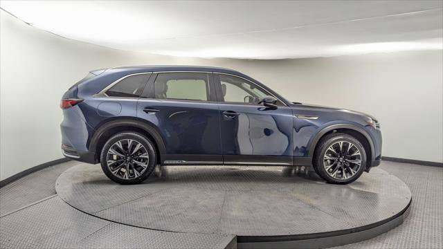 Used 2024 MAZDA CX-90 Plug-In Hybrid w/ Premium Plus AWD/4WD image 9
