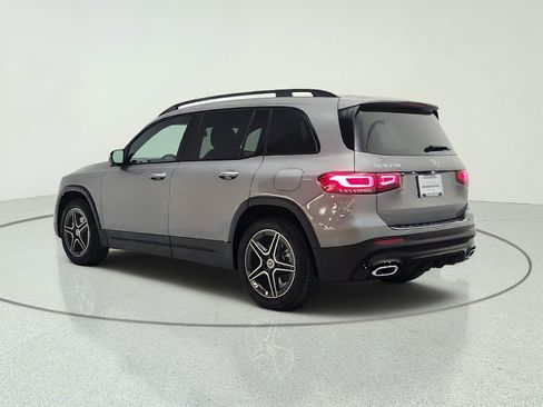 Used 2023 Mercedes-Benz GLB 250 image 7