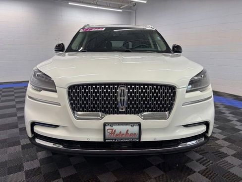 Used 2024 Lincoln Aviator Reserve AWD/4WD image 14