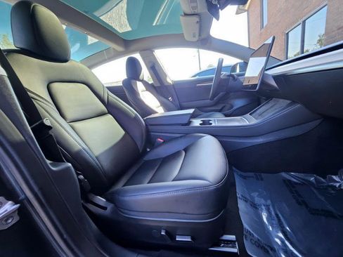 Used 2023 Tesla Model 3 Standard Range image 52