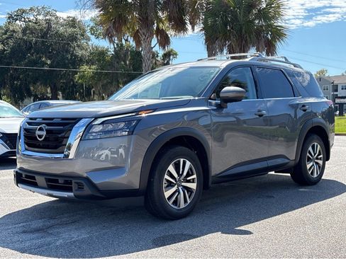 New 2026 Nissan Pathfinder SL w/ Cargo Package image 3