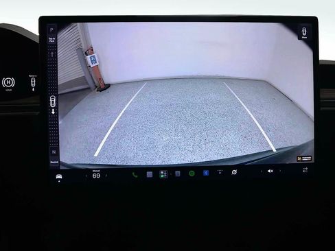 Used 2021 Tesla Model S Plaid AWD/4WD image 16