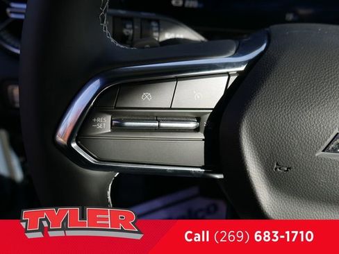 New 2025 Chevrolet Blazer EV LT image 28